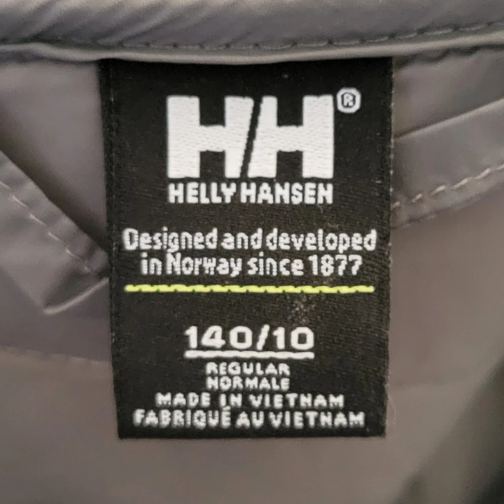 Helly Hansen Jr LifaLoft Insulated Jacket Packable Grey Camo Gorpcore Outdoor